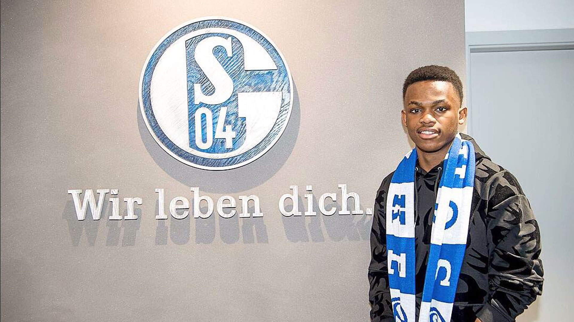 尤其是在对 尤其是在对