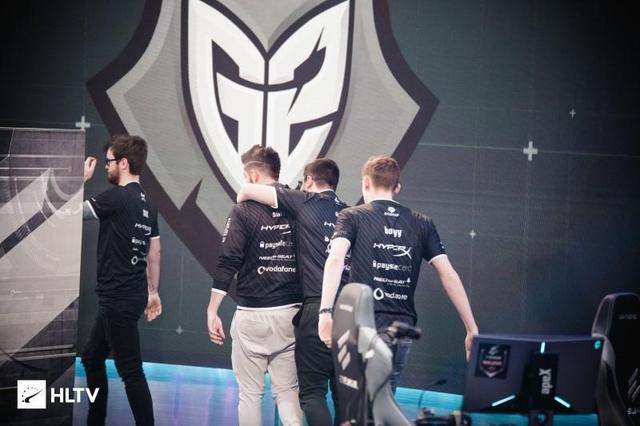 整体战术的 整体战术的